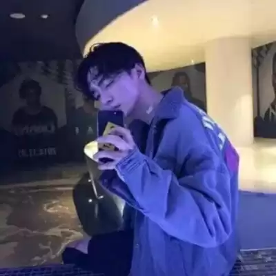 容怀萍
